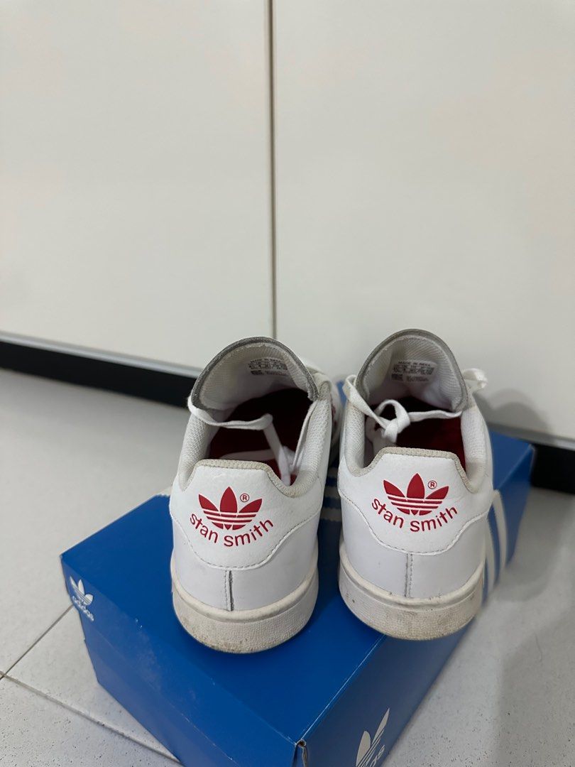 stan smith j