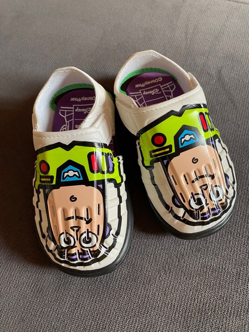 ADIDAS X DISNEY PIXAR BUZZ LIGHTYEAR WATER SANDALS Babies Kids