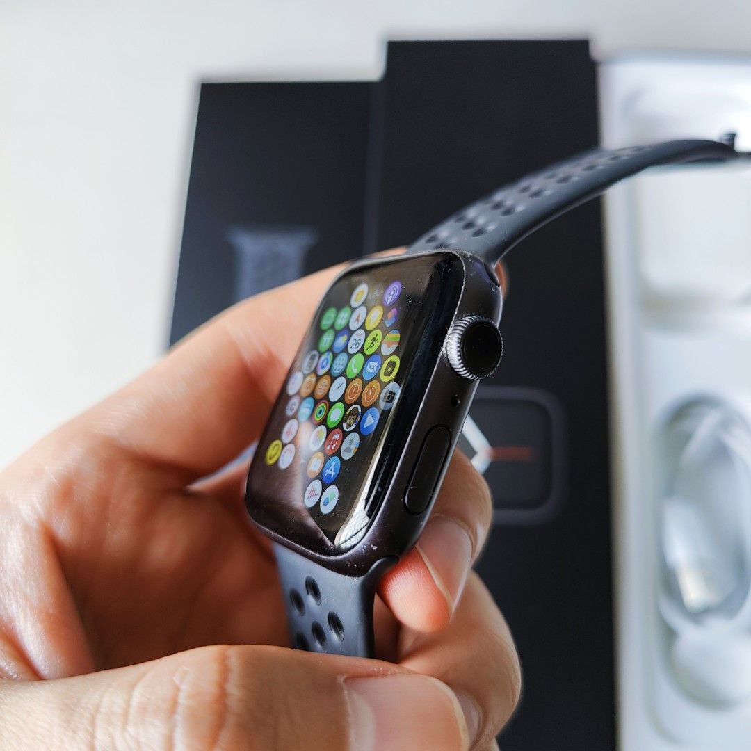 Apple Watch 5Series NIKE GPS モデル 44mm | camillevieraservices.com