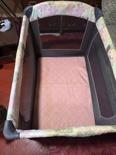 Apruva crib (0-18m)