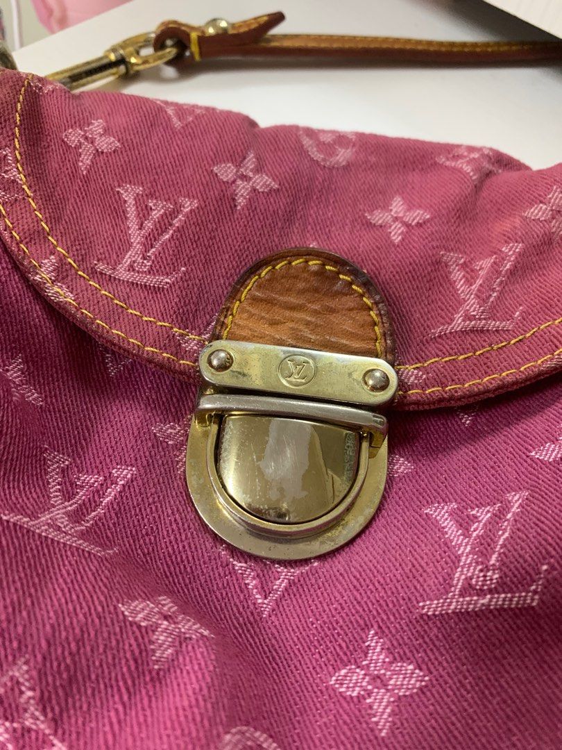 La Doyenne Vintage  Louis Vuitton Pink Monogram Denim Mini Pleaty