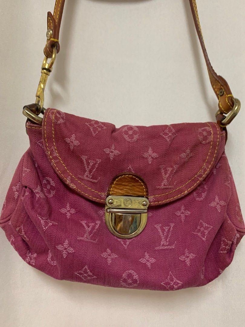 La Doyenne Vintage, Louis Vuitton Pink Monogram Denim Mini Pleaty Bag. An  adorable bag for any stylish fashionista! …