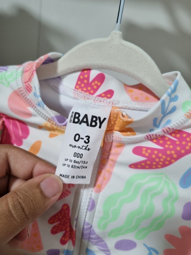 Baby swimwear