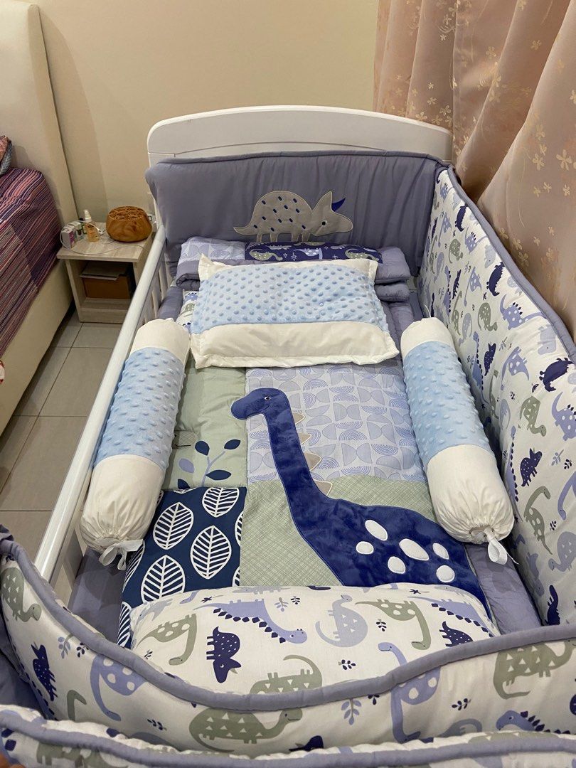 Baby on sale bed babyshop