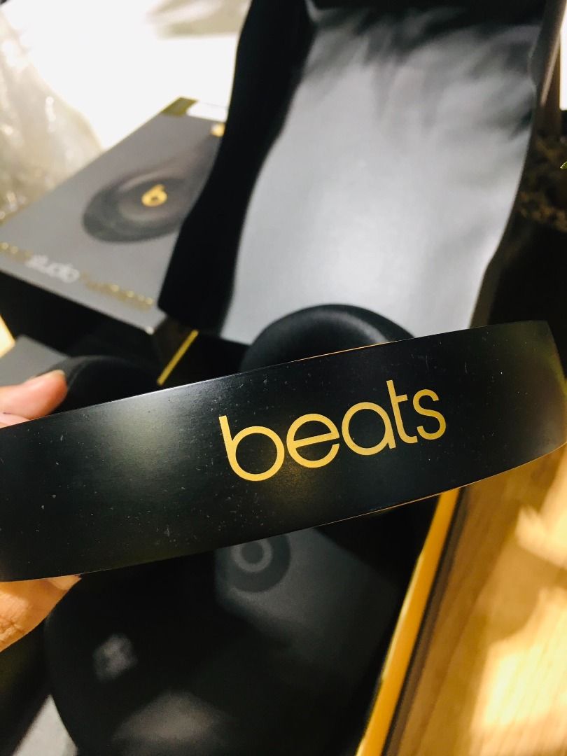 Beats Studio3 Wireless Headphones (Gold/Black) (Category: Headphones & Headsets) located in San Pedro. Submitted by affordable_surplus.1 (Listing ID 1245429129, Image 3). Description: Beats Studio3 Wireless Headphones (Gold/Black) Price: P7,500 Note: - All items are surplus from Australia - No COD - Customer pays for the shipping cost SHIP via lalamove/gogo express PICK UP We are available online and thru our physical store located at: 👉Shop and