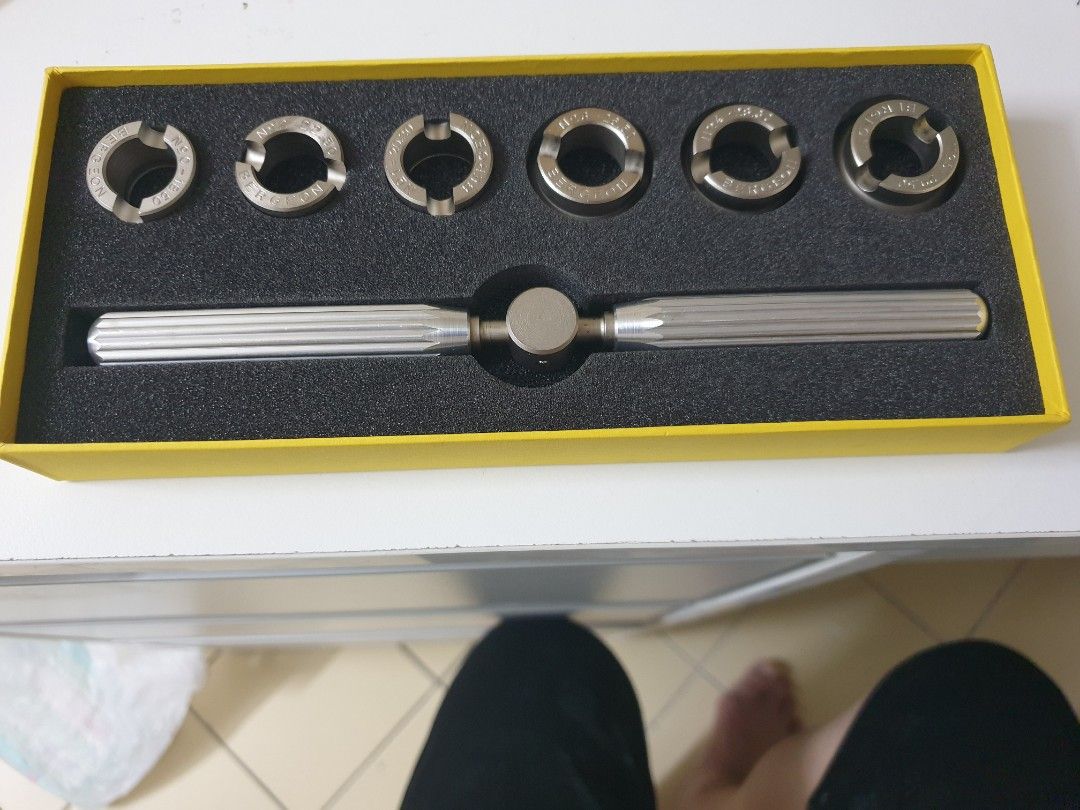 Bergeon rolex store case opener