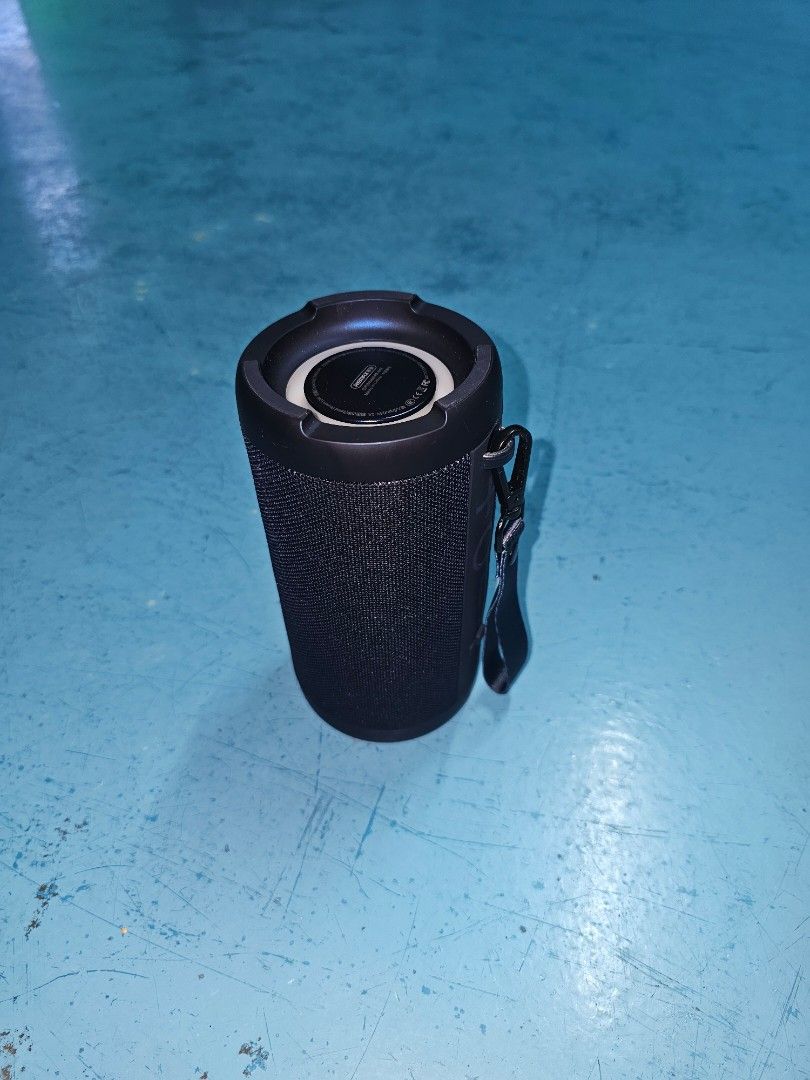 Bluethooth speaker64311192950017111