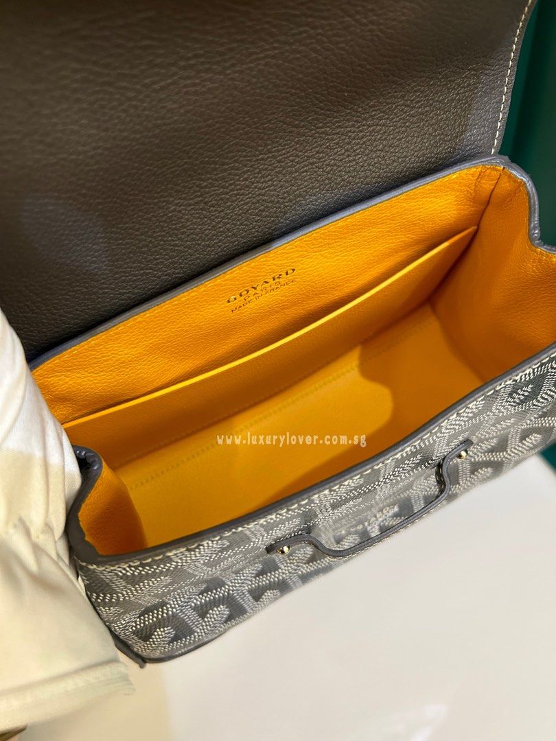 Shop GOYARD 2023-24FW Saigon PM (Small Model) Bag Clam Sea Cowhide by  NollysSquare