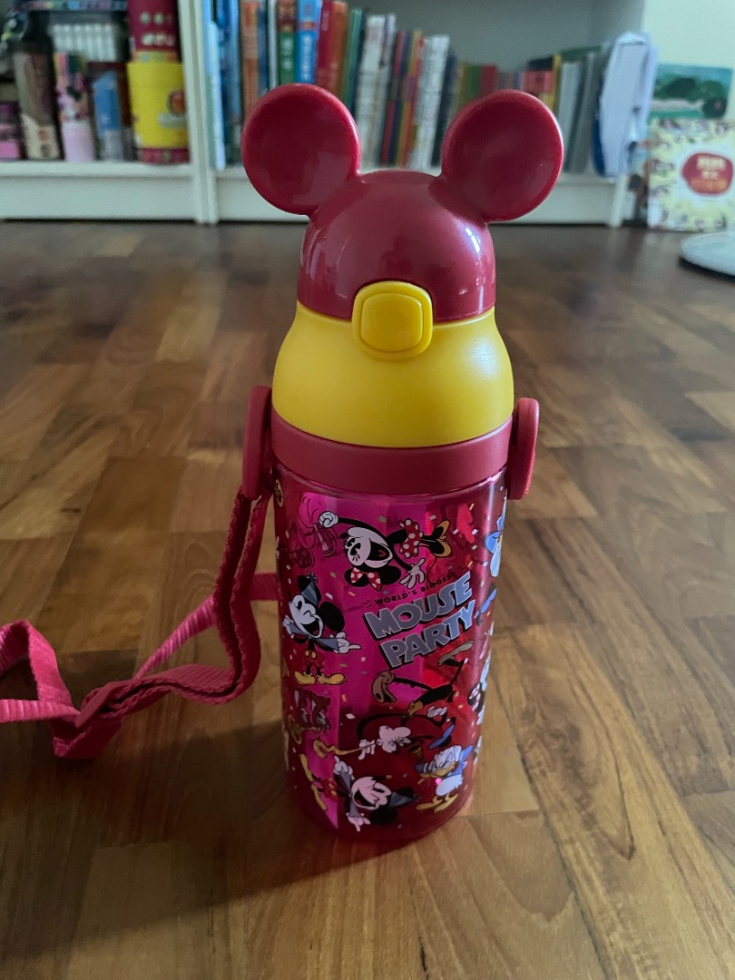 Brand new disneyland water bottle (Straw) from HK disneyland, Furniture