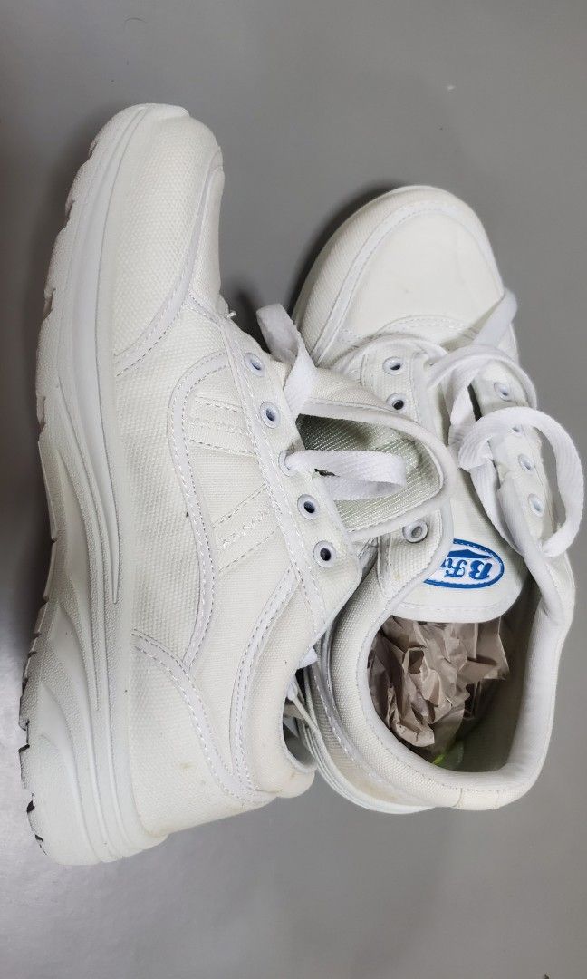 White old school shoes online