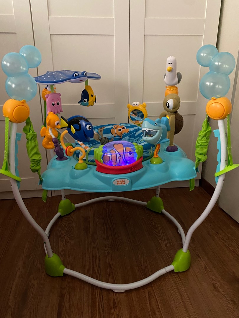 Bright starts disney baby FINDING NEMO sea of activities Jumperoo