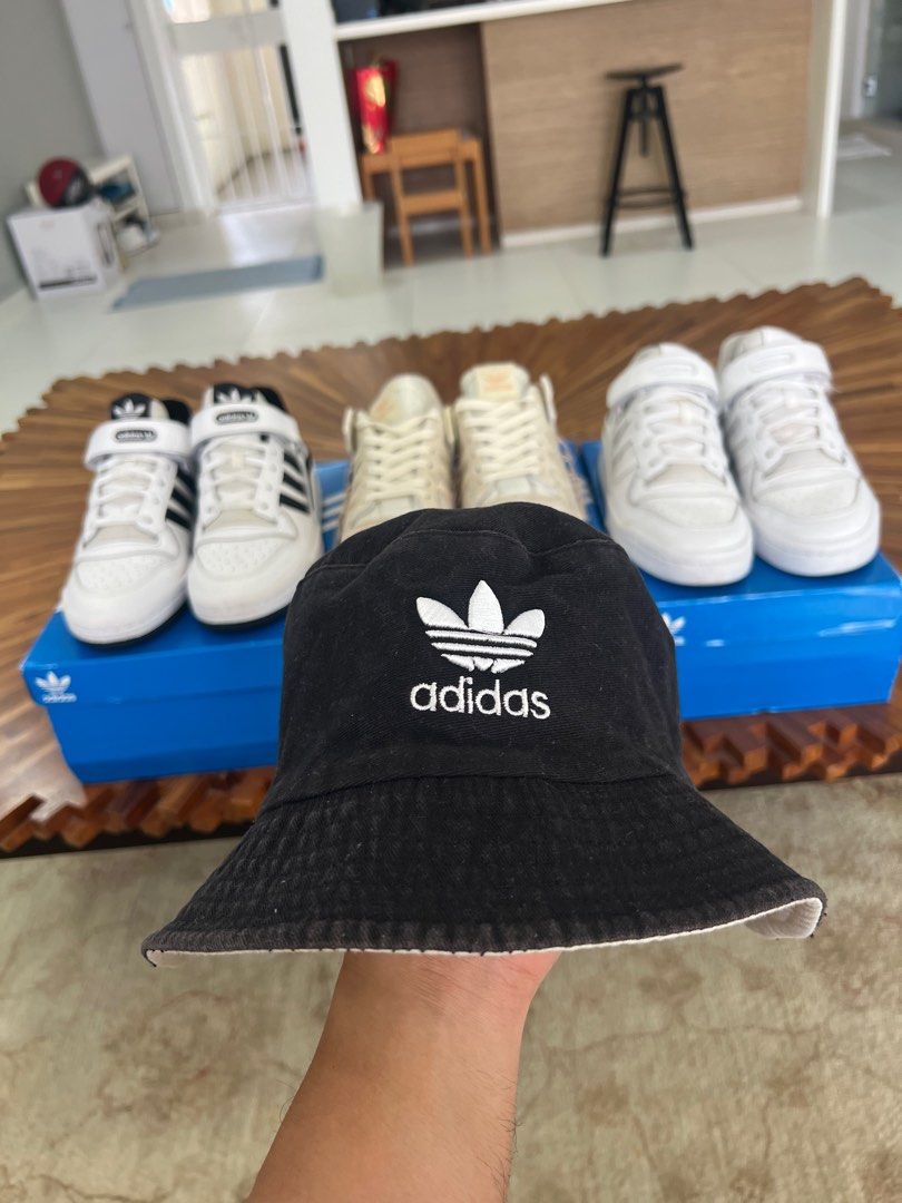 White adidas discount hat outfit