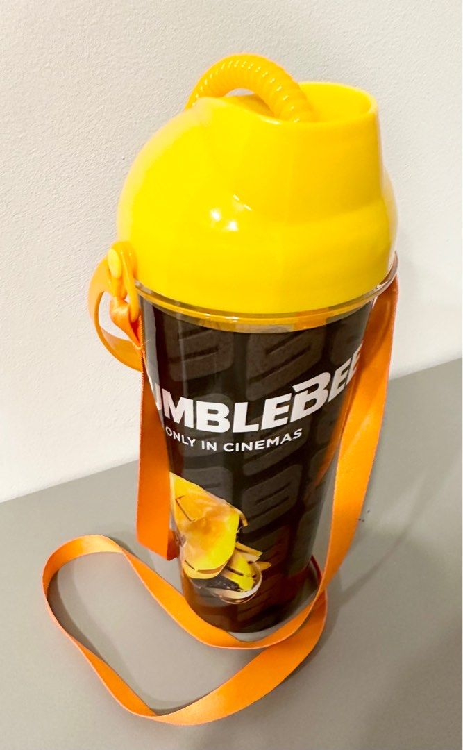Transformer bubblebee water bottle, Furniture & Home Living, Kitchenware &  Tableware, Water Bottles & Tumblers on Carousell