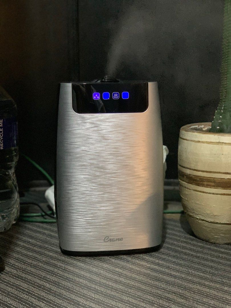 Crane Humidifier on Carousell