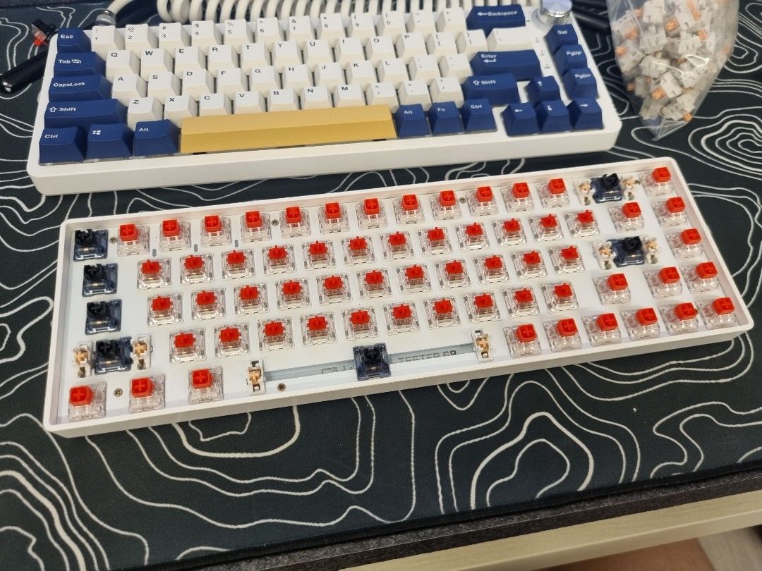 Custom mechanical keyboard tester 68 budget hotswappable, Computers