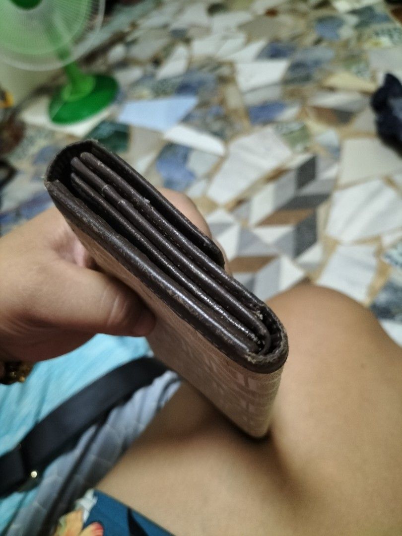 Double M milano Long wallet (Category: Luxury Bags & Wallets) located in Santiago. Submitted by UkayLuxxSelector (Listing ID 1245563082, Image 3). Description: ukay source excellent.