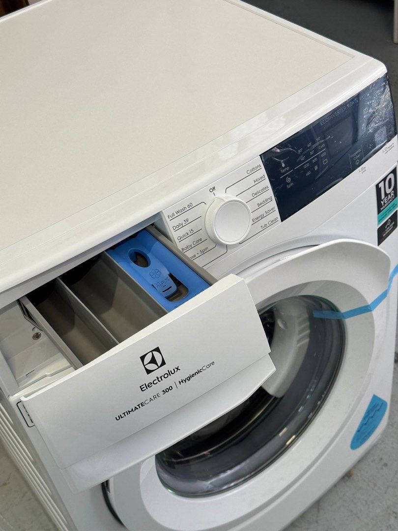 ELECTROLUX 9KG FRONT LOAD WASHING MACHINE EWF9024D3WB, TV & Home
