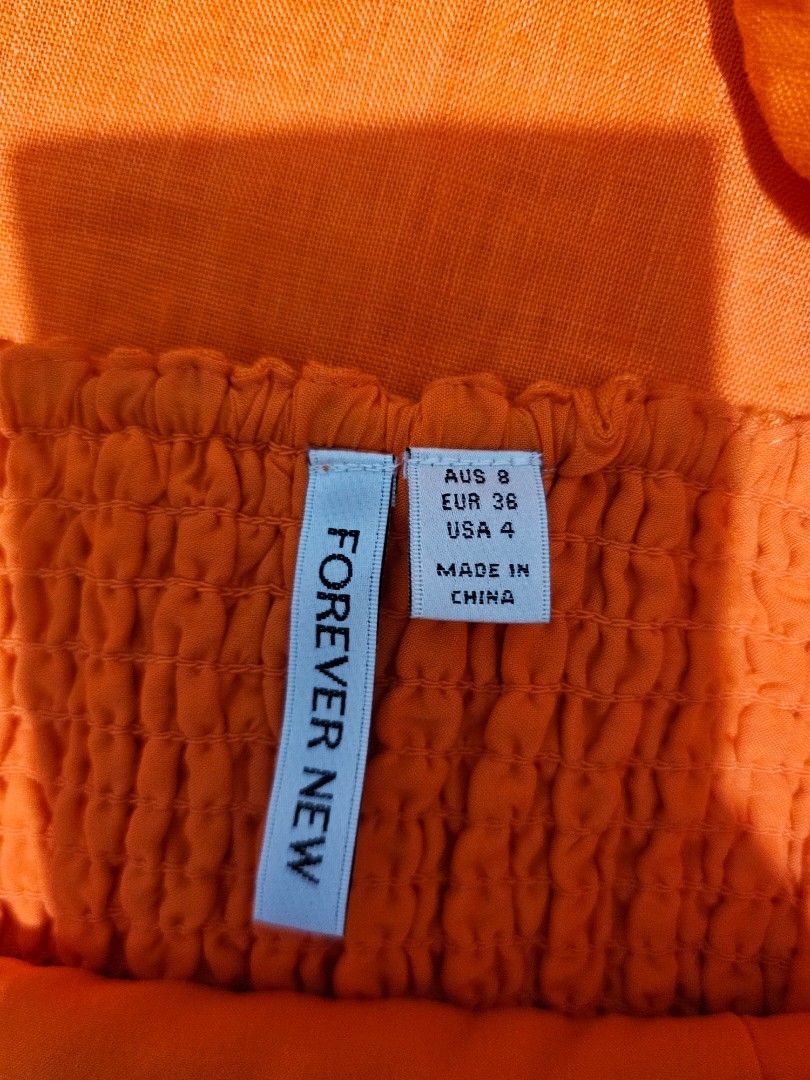 Ever New Dream Ruched-Bodice Dress (Category: Dresses) located in Cavite. Submitted by fkenobi (Listing ID 1245504214, Image 3). Description: worn once bought in Forever New, Au original price: Au$160.