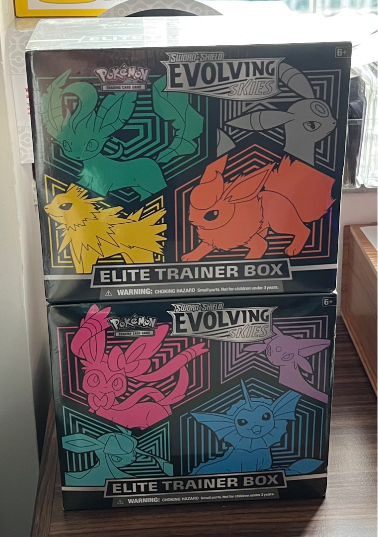 1 Box) Pokemon Evolving Skies - Elite Trainer Box (ETB) Factory