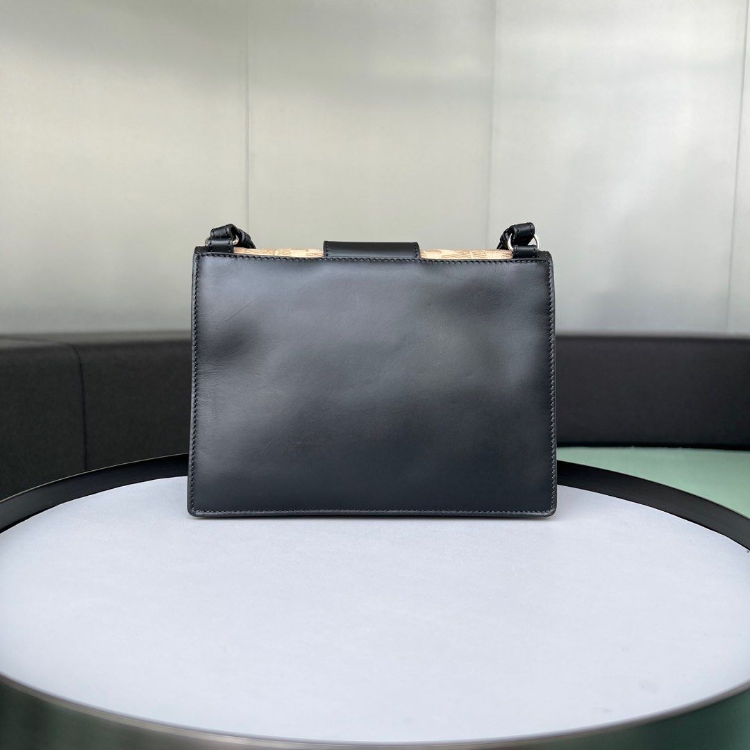 Fendi Flat Messenger Calfskin Black Phw Women s Fashion Bags Wallets Cross body Bags on Carousell