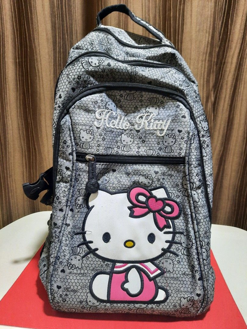 Large hello best sale kitty backpack