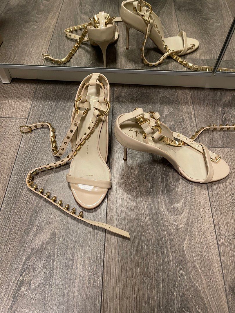 Zanotti nude sale