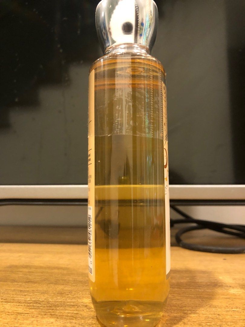 Golden Eclipse Bath & Body Works Aloe + Vitamin E Shower Gel Authentic