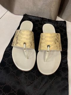 Gucci cherry online blossom slides