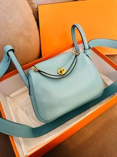 Hermes Mini Lindy ( duo colors: Sesame/lime), Luxury, Bags & Wallets on  Carousell