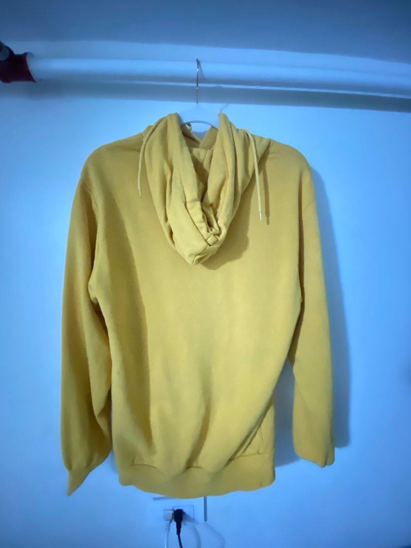 H M Yellow Tiger Pullover Hoodie Men s Fashion Coats Jackets and Outerwear on Carousell