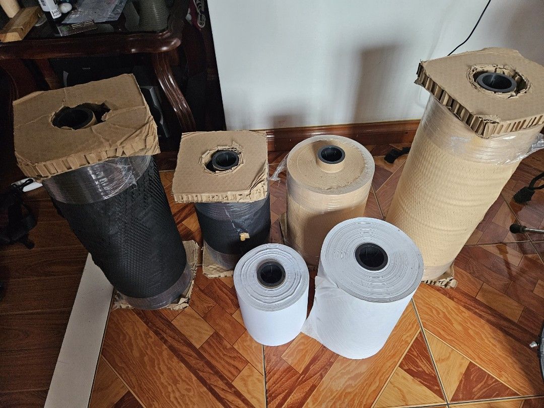 Honeycomb wrapper (Category: Craft Supplies & Tools) located in Manila. Submitted by faye.tuscano (Listing ID 1245491592, Image 1). Description: White lining paper 20cm white lining paper 500m - 600 30cm white lining paper 500m - 1000 Brown honeycomb wrapper 30cm x 250m - 1800 50cm x 250m - 2300 Black honeycomb wrapper 30cm x 250m - 1800 50cm x 250m - 2300 TAKE-ALL 7K SF c/o buyer.