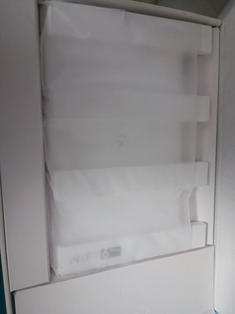 Huawei WiFi AX3 Dual Core Router (Category: Networking) located in Manila. Submitted by aldrin_jeth (Listing ID 1245381415, Image 2). Description: Opened box but the router is still new. ☑️WiFi 6 ☑️Connection speeds up to 2976 mbps ☑️ 1.2 Ghz CPU ☑️ 1 WAN port and LAN ports -with box, adapter, manual.