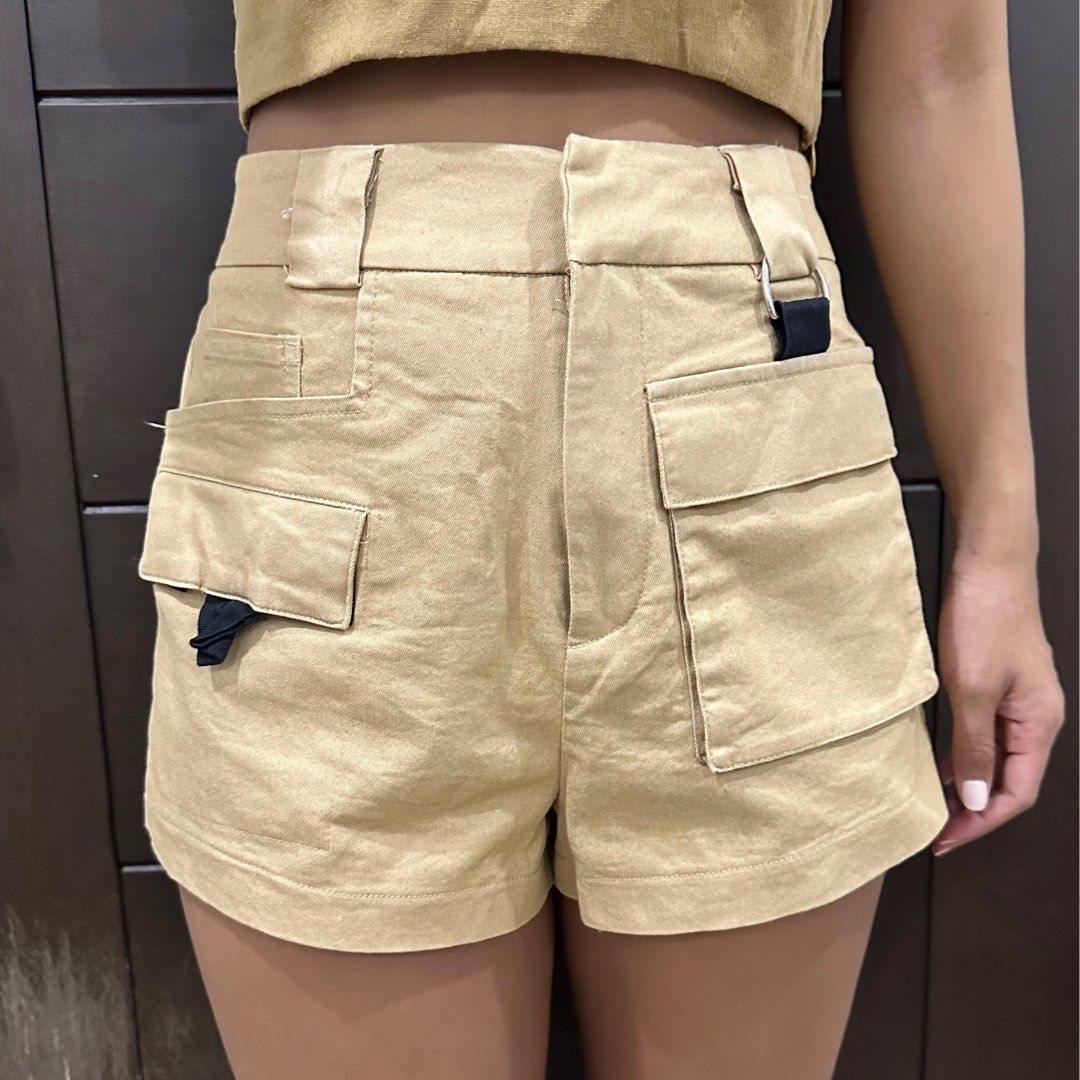 I am outlet gia cargo shorts