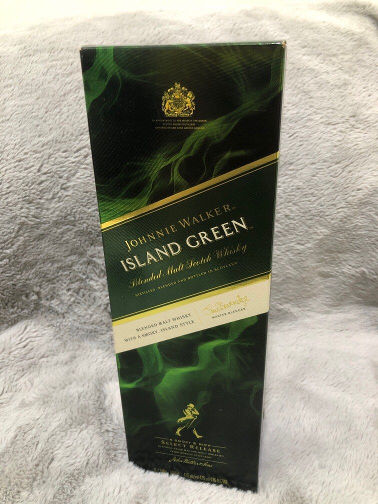 Johnnie Walker Island Green, Food & Drinks, Alcoholic Beverages on