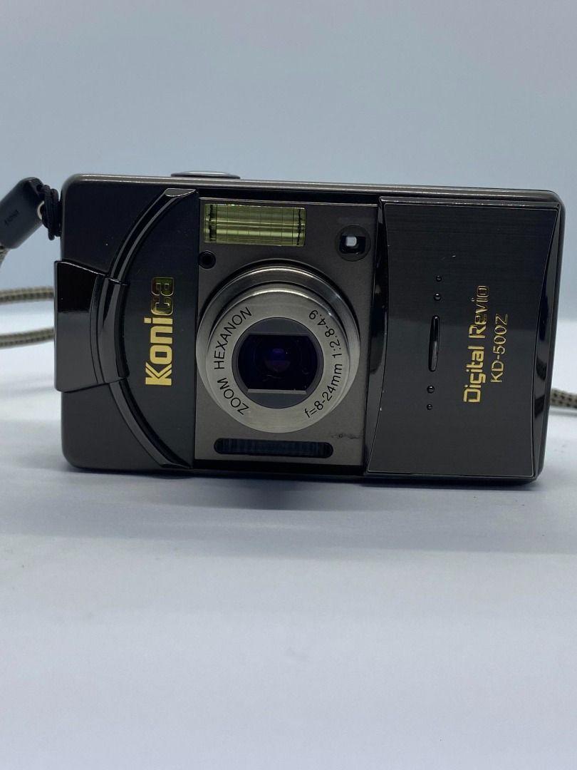 KONICA DIGITAL REVIO KD310Z 3.34 MEGAPIXELS CCD COMPLETE W BOX