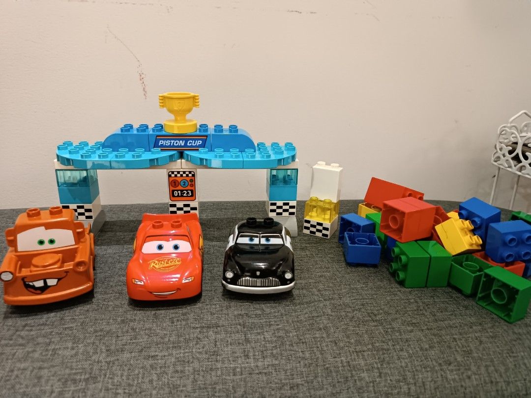 influenza Bunke af pas lego 10857 duplo piston cup race, Hobbies & Toys, Toys & Games on Carousell