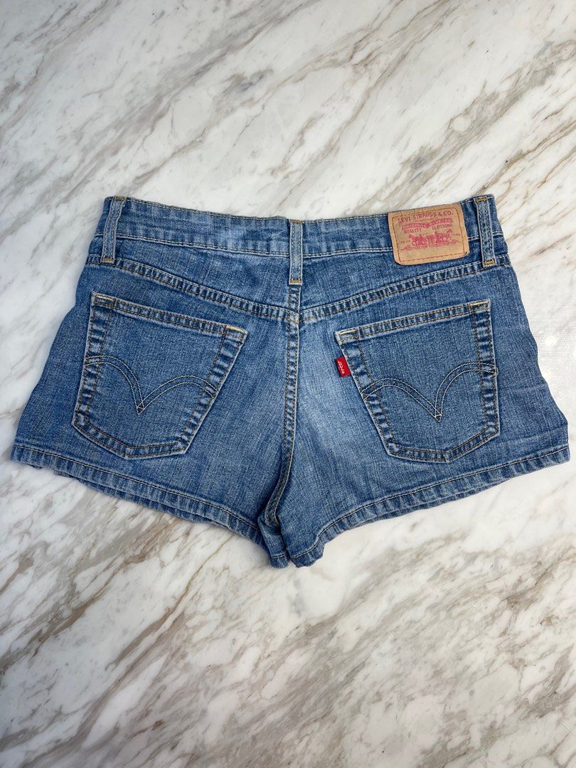 Levis 308
