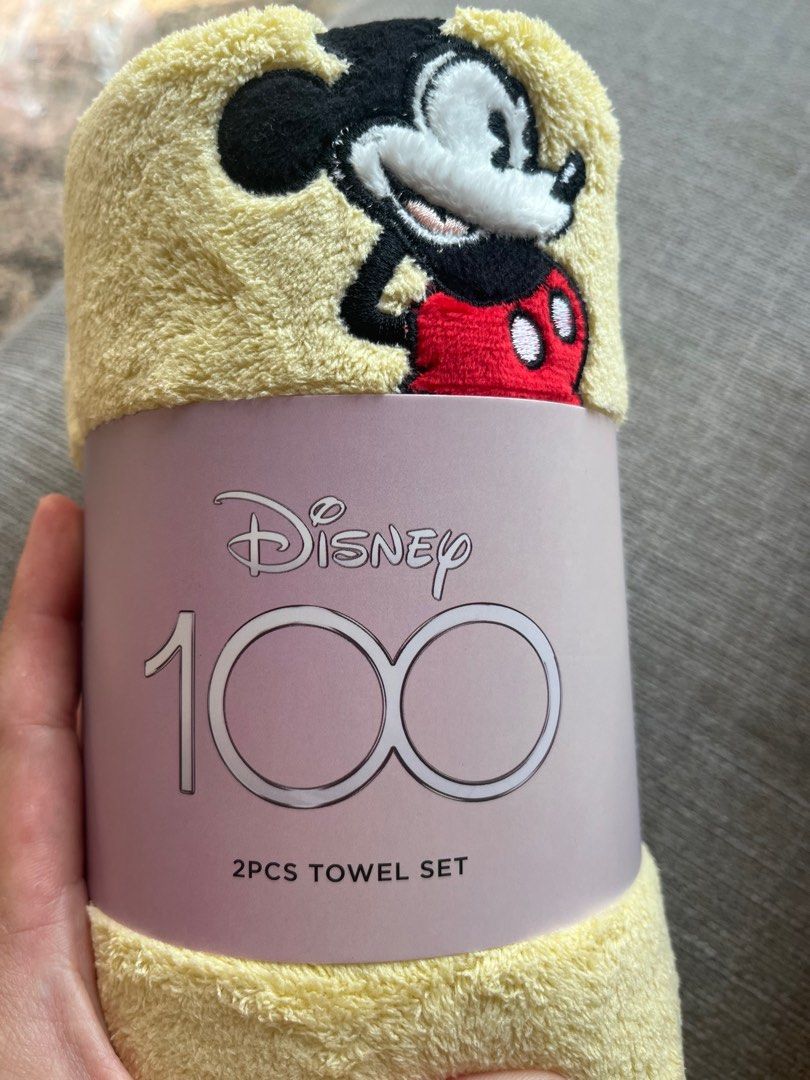 Minnie mouse bath towel set top