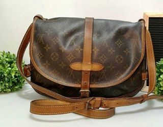 💯% Authentic Louis Vuitton Melie Two Way Bag 2017, Luxury, Bags & Wallets  on Carousell
