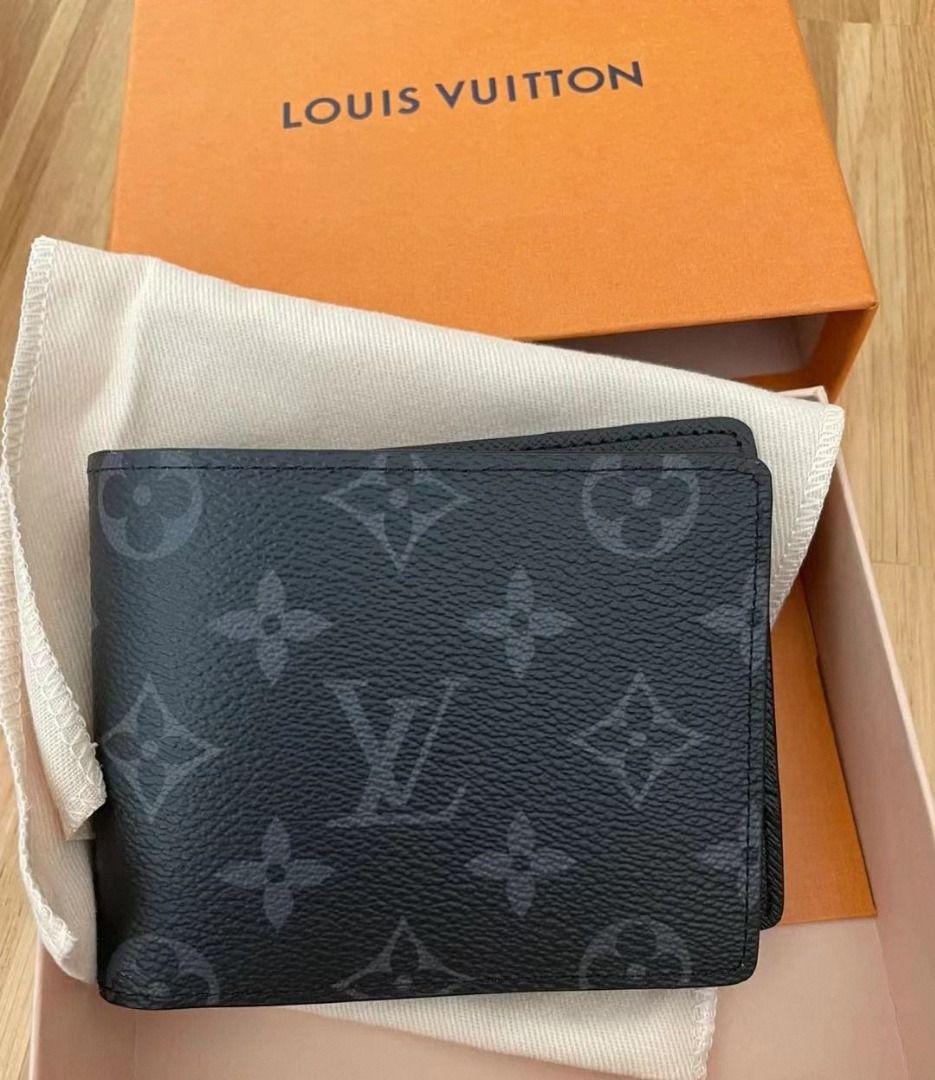 LOUIS VUITTON LV X SUPREME SLENDER WALLET 'EPI BLACK', Men's Fashion,  Watches & Accessories, Wallets & Card Holders on Carousell