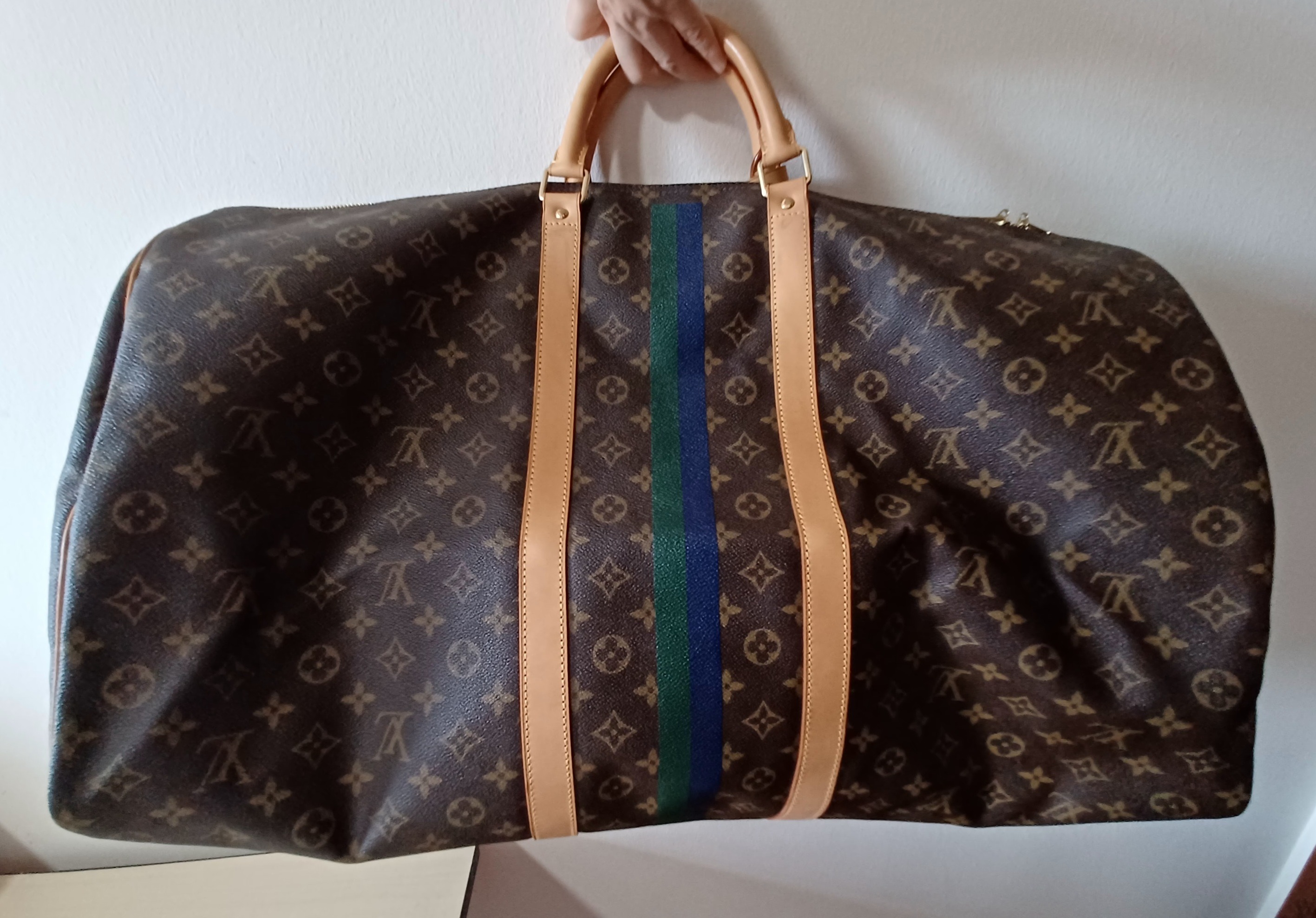 LV KEEPALL 60 LUGGAGE BAG Luxury Bags Wallets on Carousell