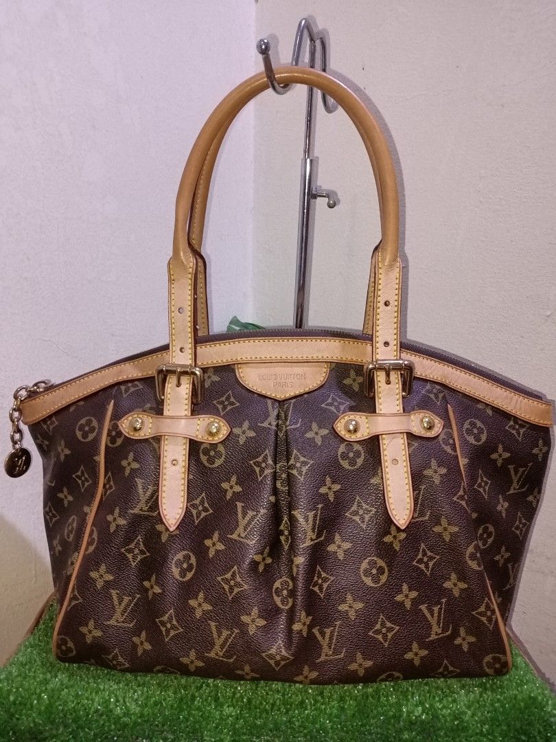 Handbags LV karipap size L item bundle