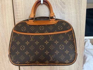Discontinued! Vintage LV Trouville (with Date Code), Luxury, Bags & Wallets  on Carousell