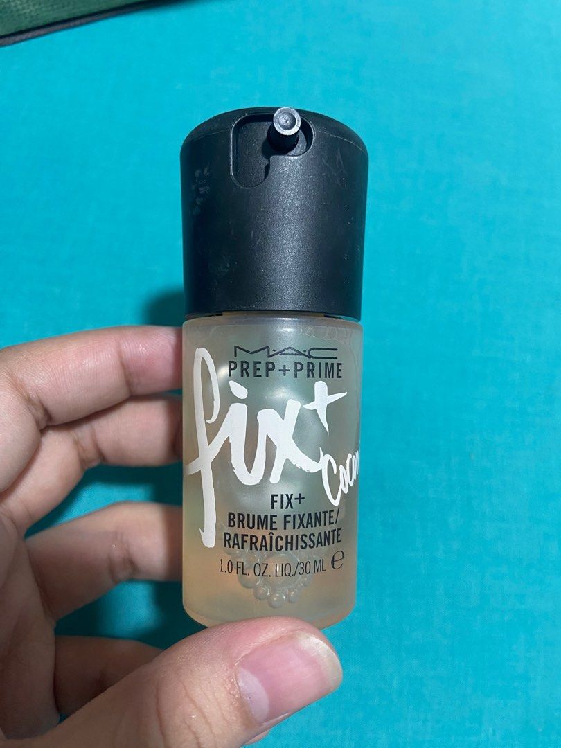 Mac Prep + Prime Coconut (Category: Face Care) located in Manila. Submitted by destashingmom (Listing ID 1245558677, Image 1). Description: 15% used.