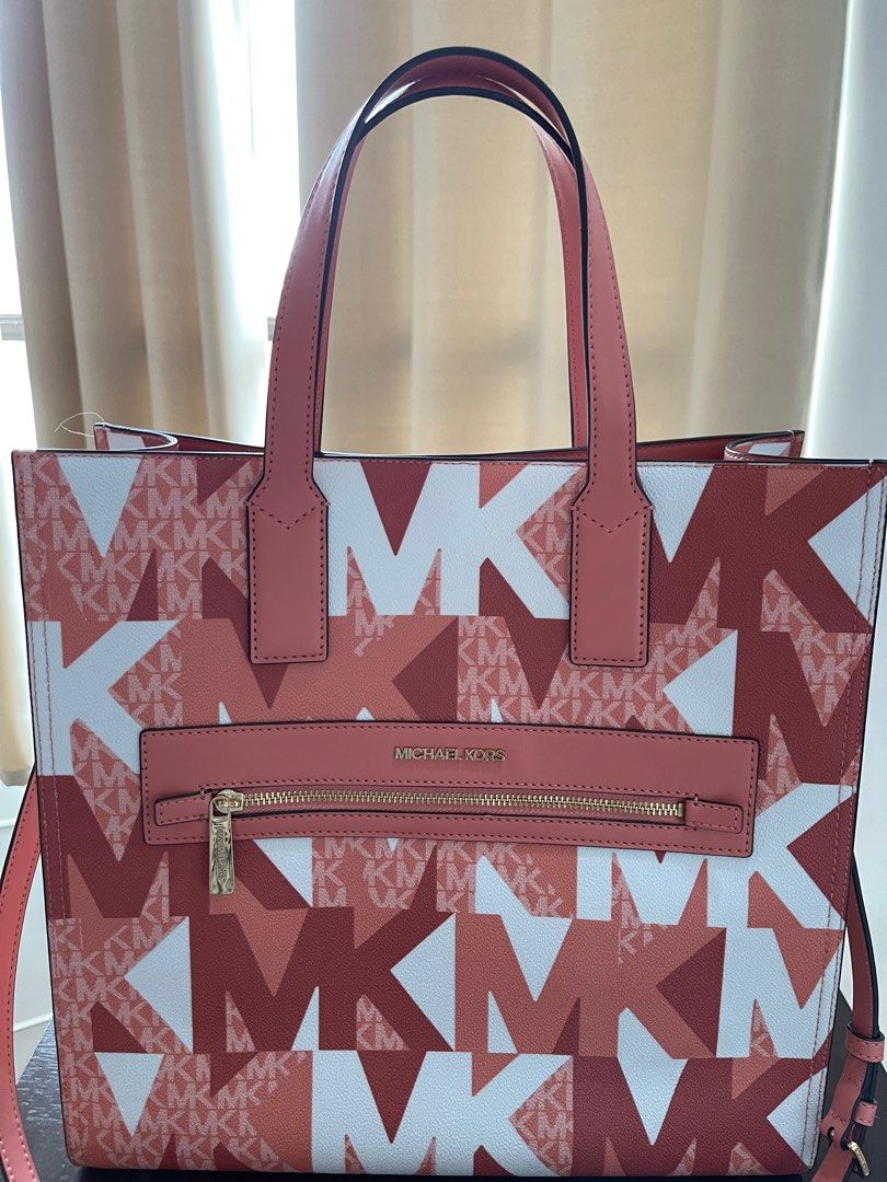 MK Kenly Large Graphic Logo Tote Bag, Women's Fashion, Bags & Wallets, Tote  Bags on Carousell