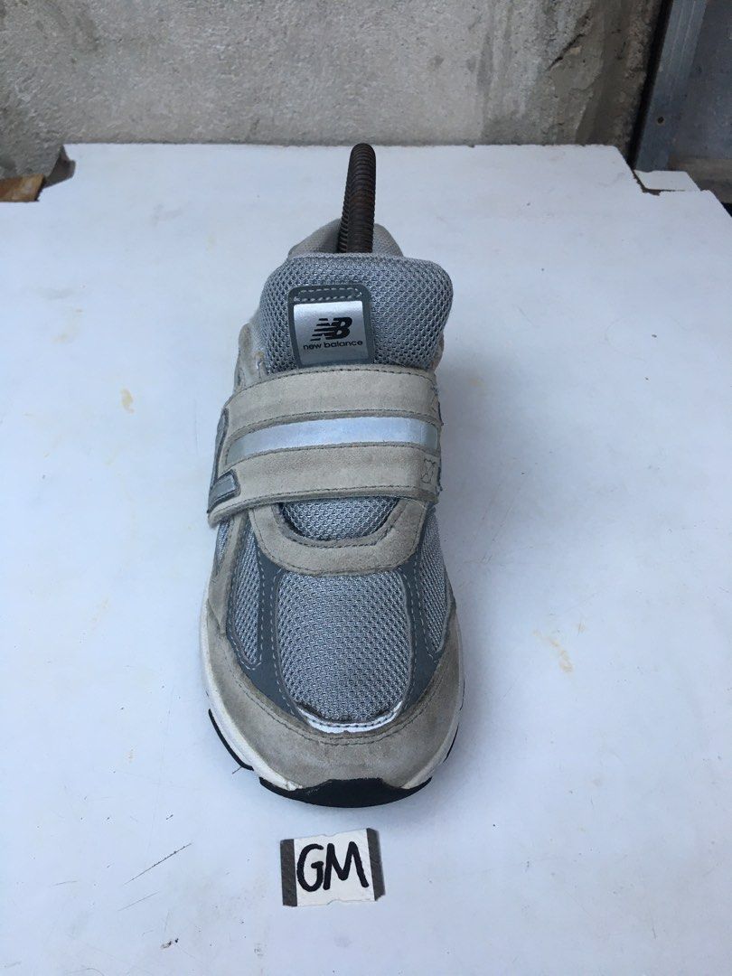 Kids new balance 990 velcro top