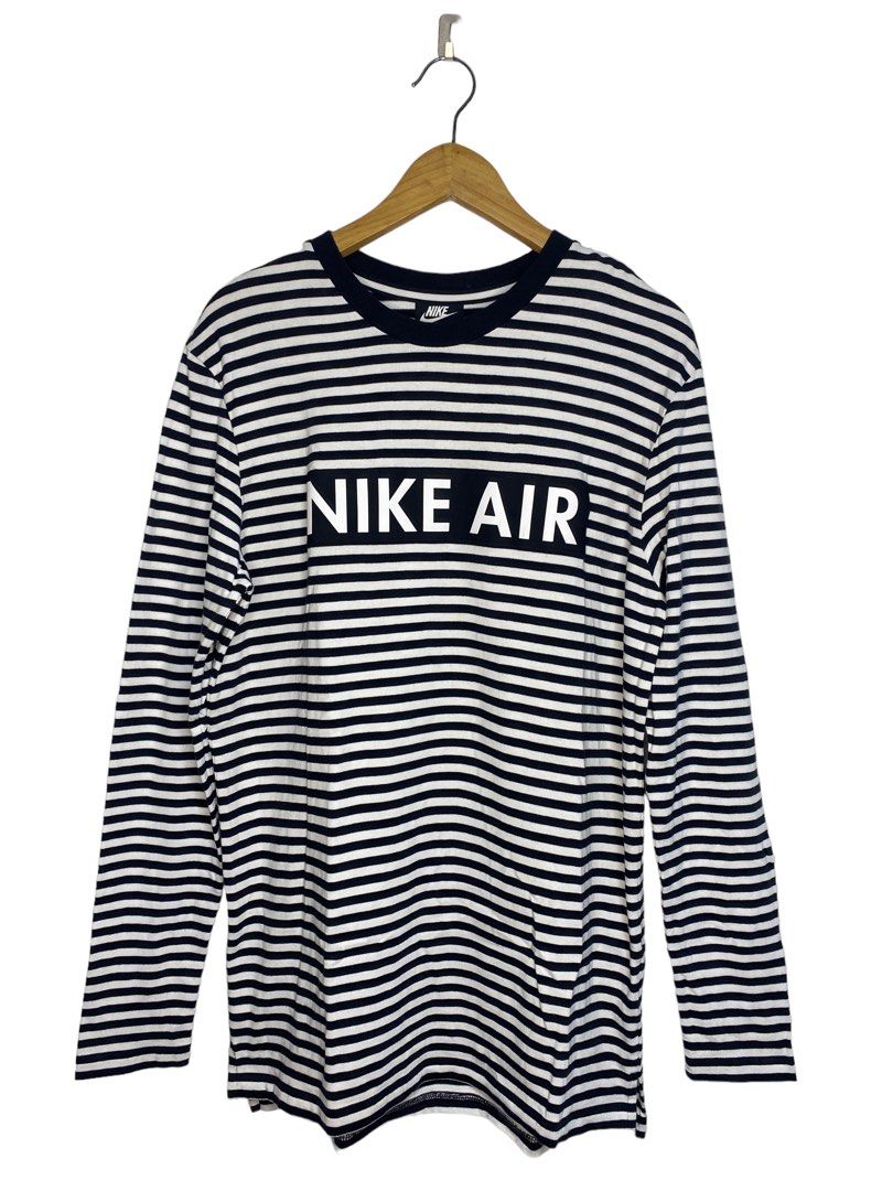 Nike air striped long sleeve hotsell