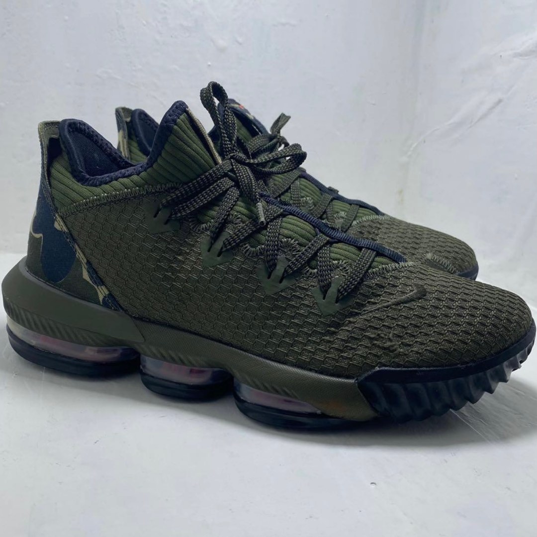 Lebron 15 camo 2025