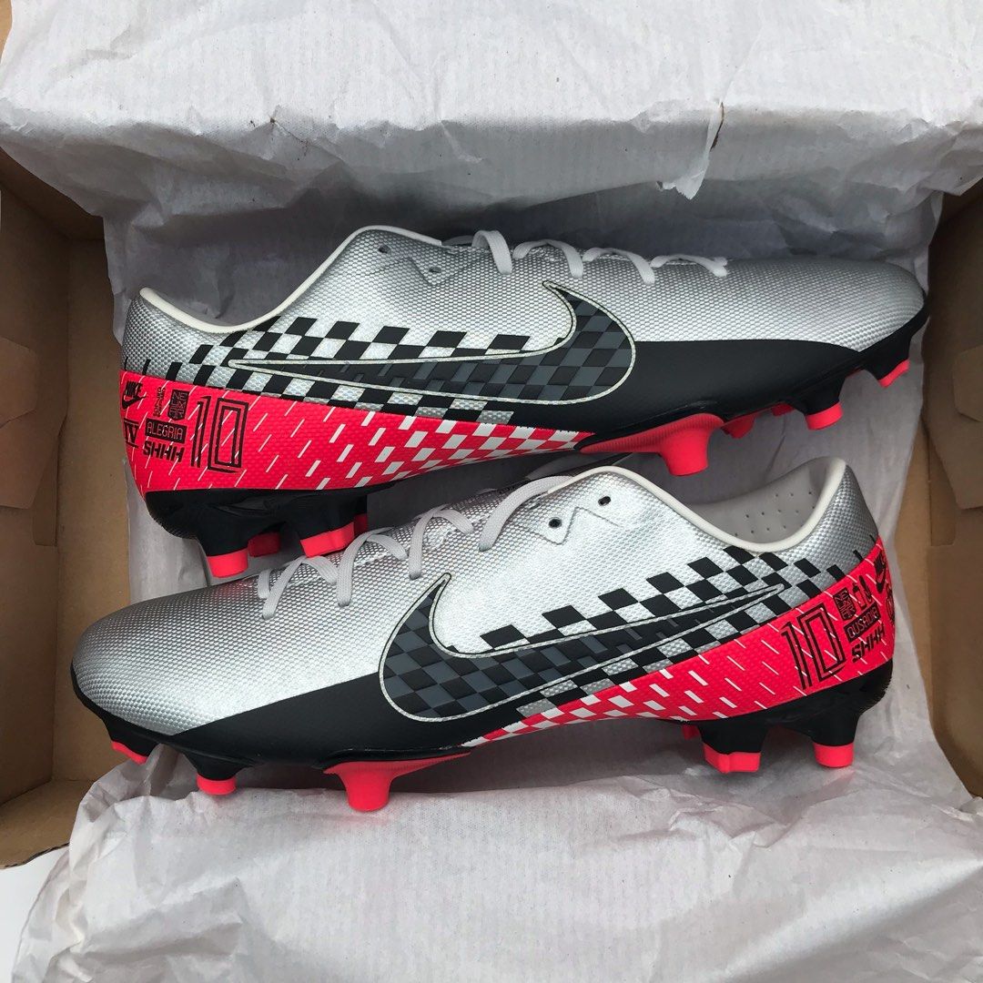 Nike Mercurial Vapor 13 Neymar JR Men s Fashion Footwear Boots