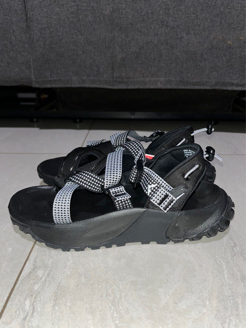 Size 12 nike sandals store